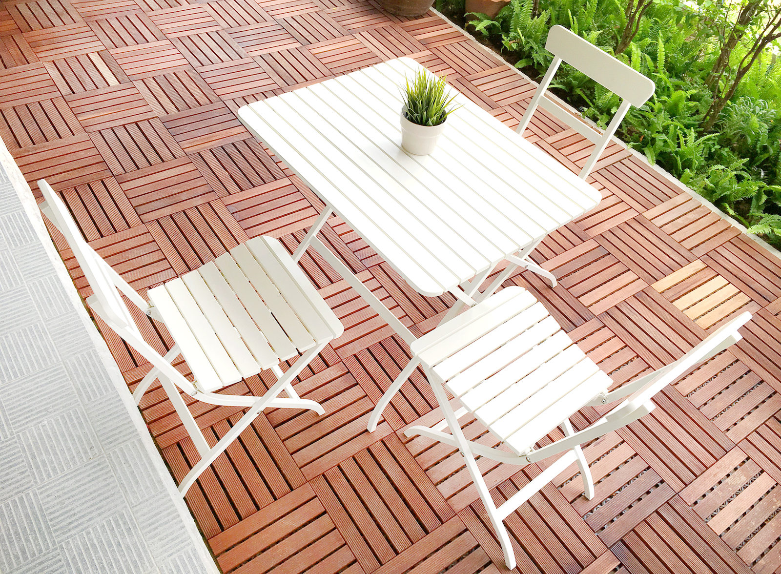 houten tegelterras