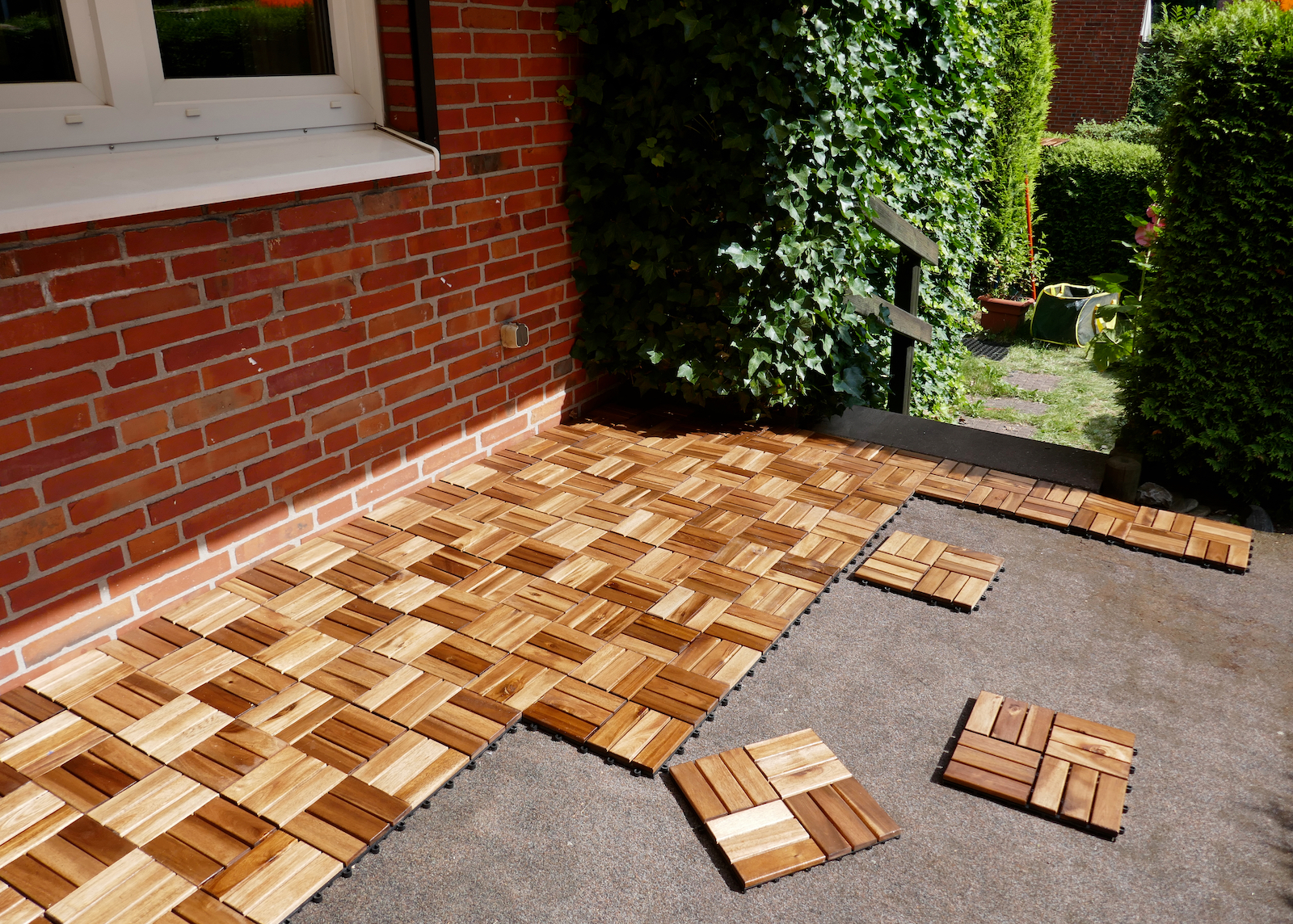 houten terrastegels leggen